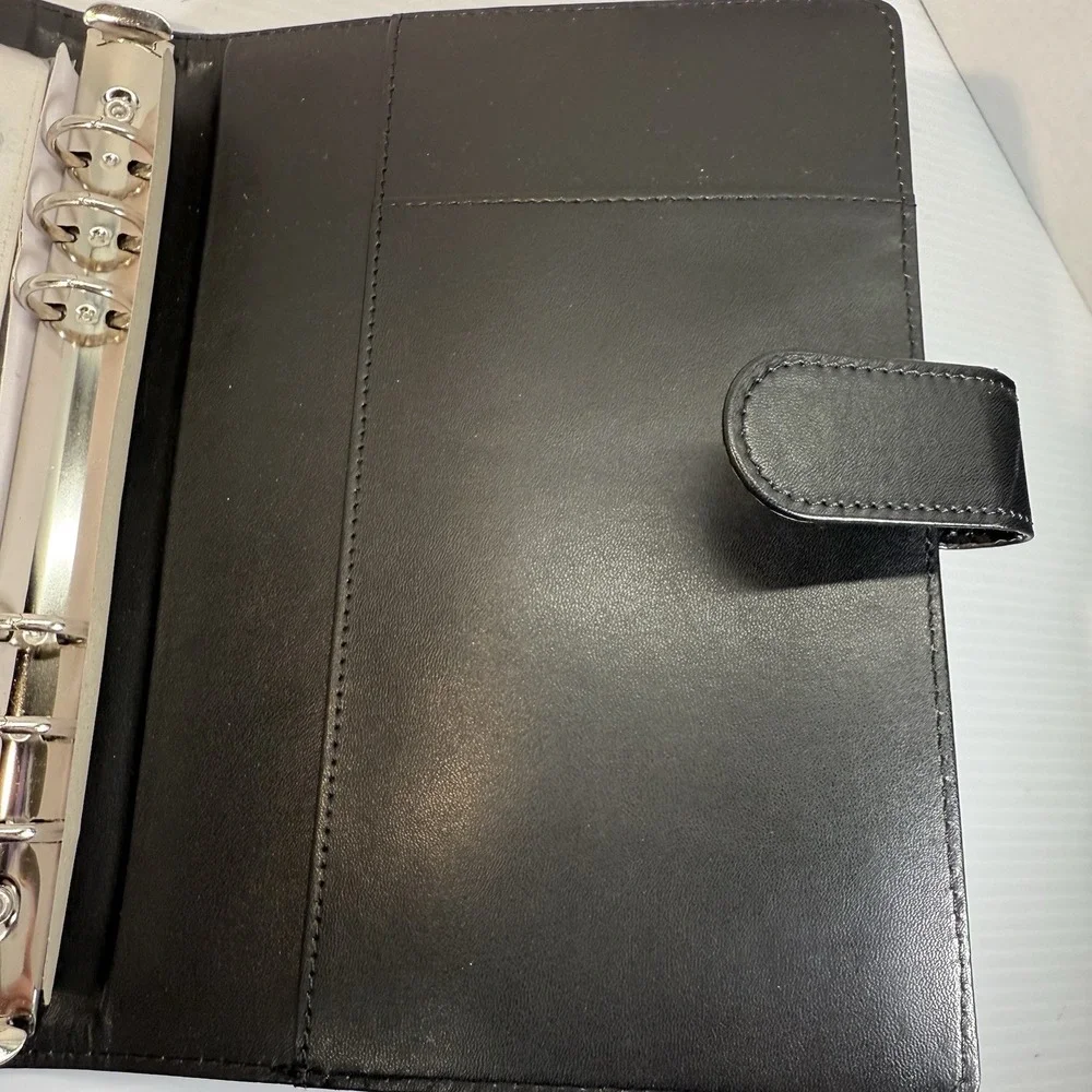 The Unbranded Brand 100 envelope